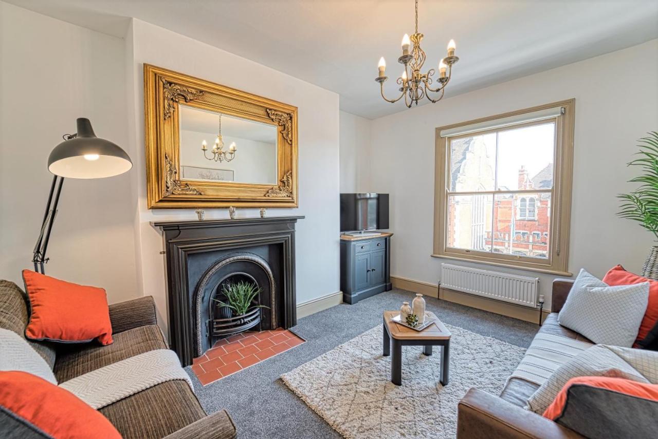 Host & Stay - Upper Tything Apartment 우스터 외부 사진